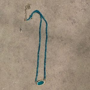 Kendra Scott necklace